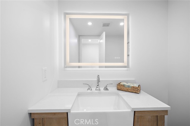 Detail Gallery Image 15 of 36 For 567 Avenida Adobe, San Clemente,  CA 92672 - 2 Beds | 1/1 Baths