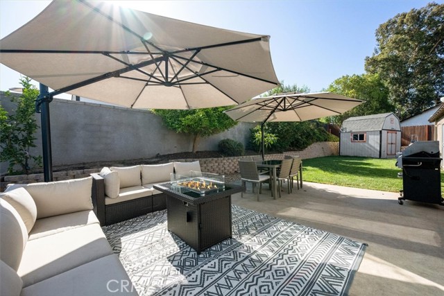 1643 Melody Circle, Corona CA: https://media.crmls.org/medias/808a7b4d-6c7e-4ebe-8872-a9e42e4b1643.jpg