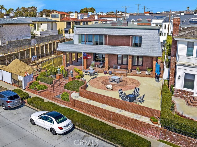 Front aerial view of property