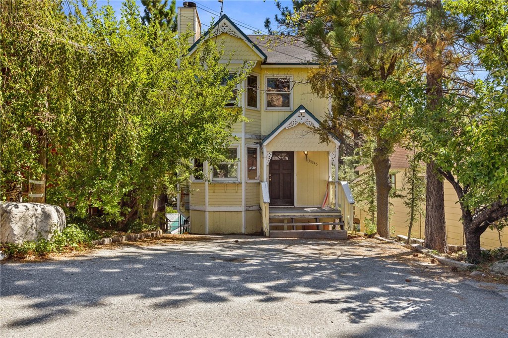 33345 Forrest Drive, Arrowbear, CA 92382