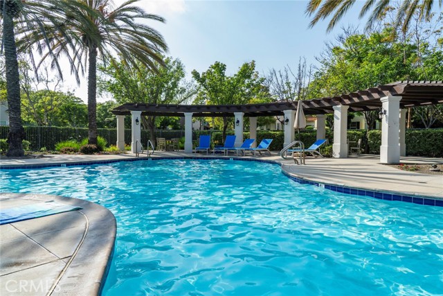 1 Evergreen Road, Ladera Ranch CA: https://media.crmls.org/medias/808bb751-8355-4103-927f-d041aa83089e.jpg