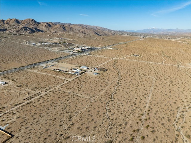 Detail Gallery Image 5 of 21 For 63862 Twentynine Palms Hwy, Joshua Tree,  CA 92252 - – Beds | – Baths