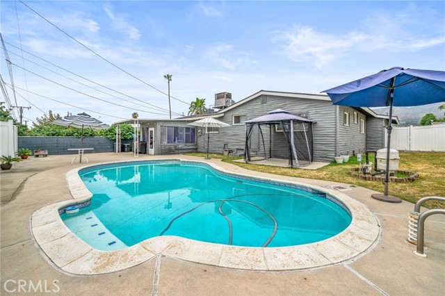 Detail Gallery Image 28 of 43 For 25459 33rd, San Bernardino,  CA 92404 - 3 Beds | 2 Baths