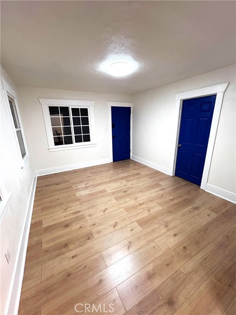 170 N Holliston Avenue, Pasadena CA: https://media.crmls.org/medias/808c7c08-fe19-47a8-bffc-d50f32e170d8.jpg