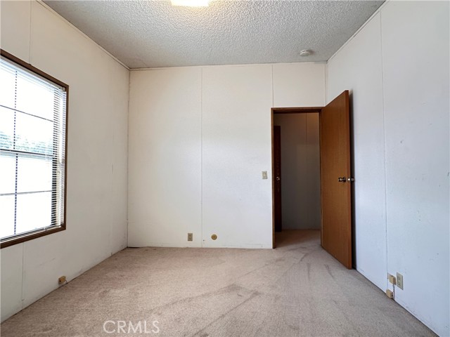 1500 Held Drive, Modesto CA: https://media.crmls.org/medias/808cb13a-e99a-4363-bf7c-96f8593a545a.jpg