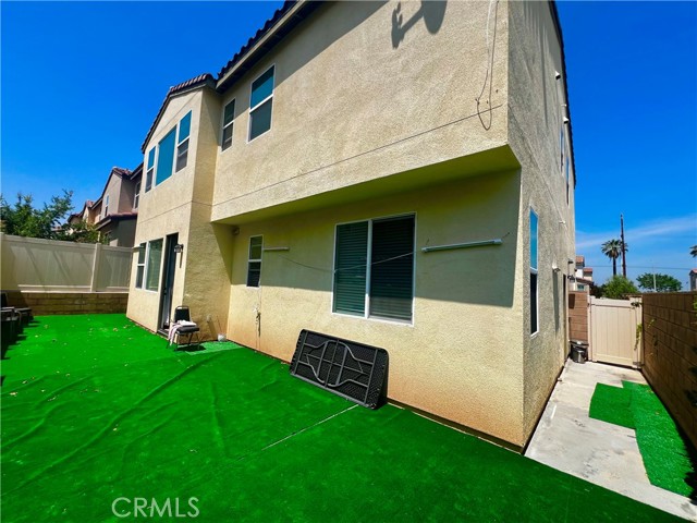 2421 Via Alicante, Corona CA: https://media.crmls.org/medias/808d252f-f1ae-4610-ada2-968eef02c2a2.jpg