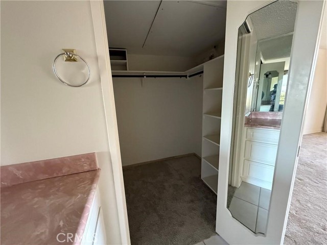 24055 Paseo Del Lago 1058, Laguna Woods CA: https://media.crmls.org/medias/8091b4a3-e243-42cd-88bd-b98318430220.jpg