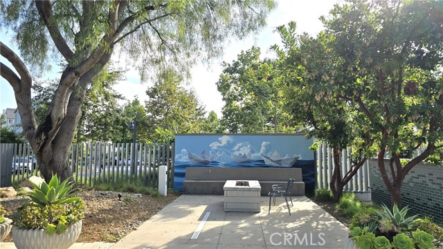 610 Cultivate, Irvine CA: https://media.crmls.org/medias/809273c1-6495-4f1d-bbc1-33312a15349b.jpg