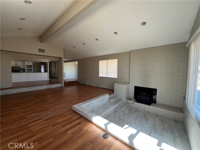 Detail Gallery Image 9 of 25 For 18530 Eucalyptus St, Hesperia,  CA 92345 - 3 Beds | 2/1 Baths