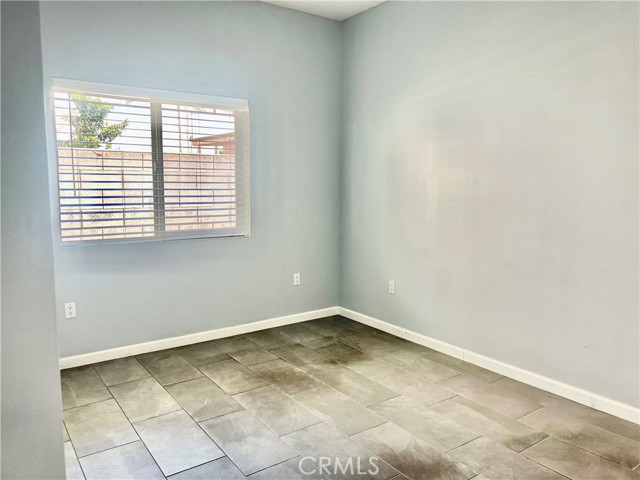 Detail Gallery Image 8 of 14 For 1040 Ruberta Ave Aa,  Glendale,  CA 91201 - 1 Beds | 1 Baths