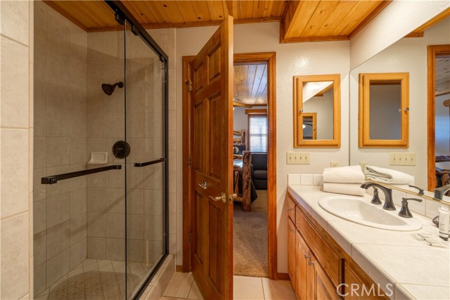 Detail Gallery Image 23 of 44 For 42690 Edgehill Pl, Big Bear Lake,  CA 92315 - 3 Beds | 2 Baths