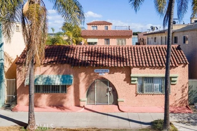 234 Lime Avenue, Long Beach CA: https://media.crmls.org/medias/8096eba6-1294-42fe-970f-4847daba81f3.jpg