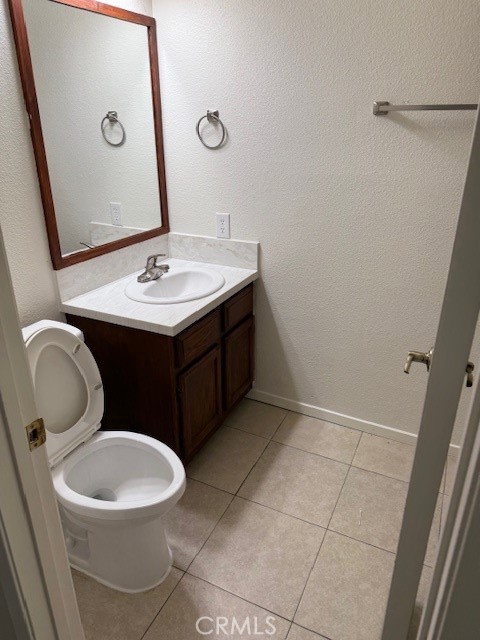 Detail Gallery Image 9 of 14 For 453 E Lancaster, Lancaster,  CA 93535 - 2 Beds | 2 Baths