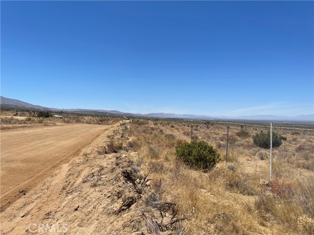  Land for Sale in Llano, California