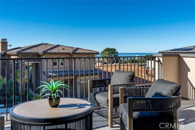 Image 8 of 55 For 2732 Barcelona Street