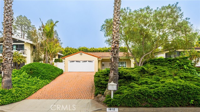 1612 Granvia Altamira, Palos Verdes Estates, California 90274, 4 Bedrooms Bedrooms, ,1 BathroomBathrooms,Residential,Sold,Granvia Altamira,SW23091865