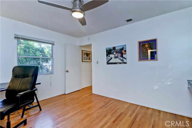 1403 Cuernavaca Place, Claremont CA: https://media.crmls.org/medias/80979e7e-c11a-44ac-a73e-d3d7560d492f.jpg