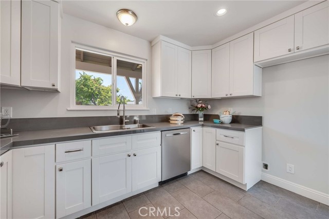 Detail Gallery Image 14 of 32 For 13219 Halcourt, Norwalk,  CA 90650 - 3 Beds | 1 Baths