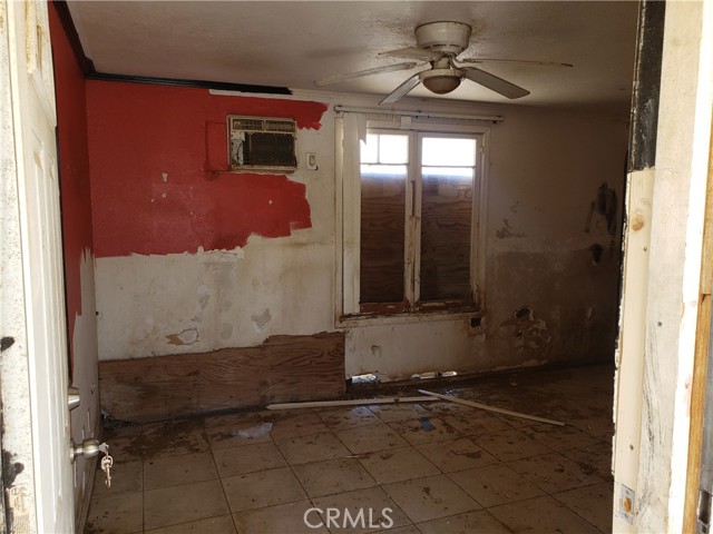 Detail Gallery Image 3 of 12 For 20649 E Avenue Y, Llano,  CA 93544 - 0 Beds | 1 Baths