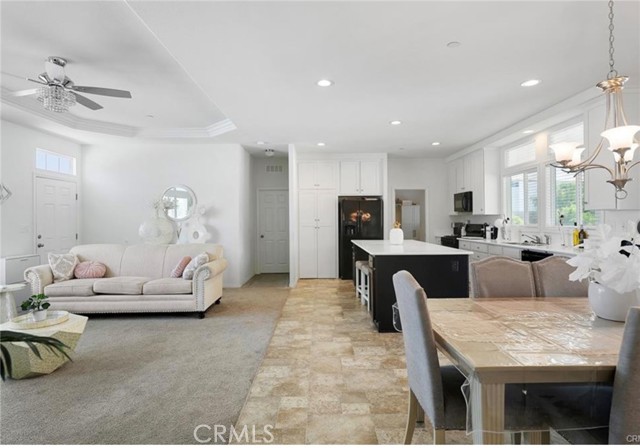 18583 Seaton Avenue, Perris CA: https://media.crmls.org/medias/809812f3-e010-41b3-a2b4-9c62cd04211c.jpg