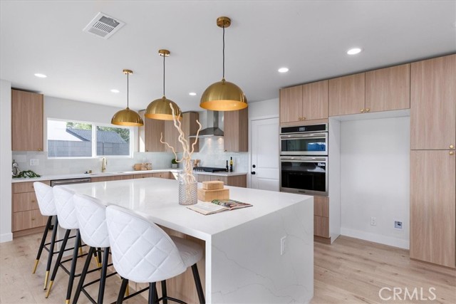 Detail Gallery Image 9 of 39 For 26002 Adamor Rd, Calabasas,  CA 91302 - 4 Beds | 2 Baths