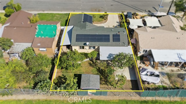 665 Hennipen, Pomona CA: https://media.crmls.org/medias/8098393d-0b4f-49ea-a2a2-edc967f216f9.jpg