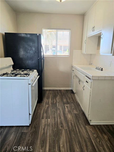 Detail Gallery Image 5 of 10 For 981 W Kimball Ave, Hemet,  CA 92543 - 1 Beds | 1 Baths