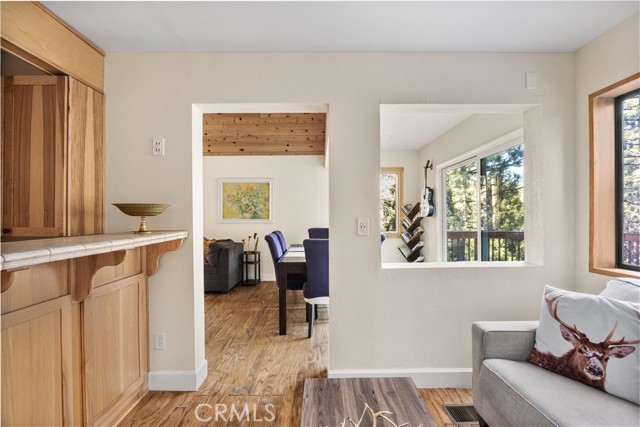 Detail Gallery Image 5 of 55 For 1408 Zermatt Dr, –,  CA 93222 - 3 Beds | 3/1 Baths