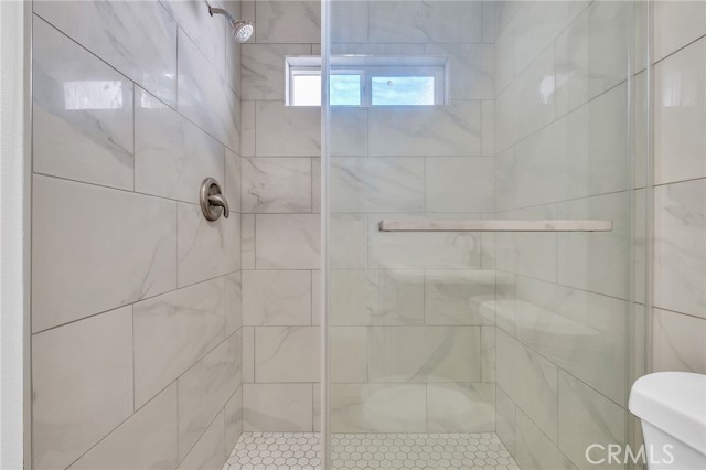 Detail Gallery Image 22 of 73 For 1972 Olive, Long Beach,  CA 90806 - 6 Beds | 4 Baths