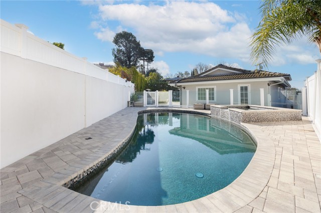 Detail Gallery Image 39 of 44 For 1851 Tamerlane Dr, Glendale,  CA 91208 - 4 Beds | 3 Baths