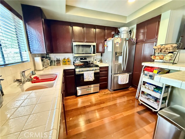 Detail Gallery Image 7 of 21 For 603 N Bedford St, La Habra,  CA 90631 - 2 Beds | 2/1 Baths
