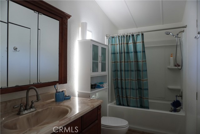 16274 Vazquez Canyon, Canyon Country CA: https://media.crmls.org/medias/809cf9cd-0272-4df7-b673-8ec4986fc269.jpg