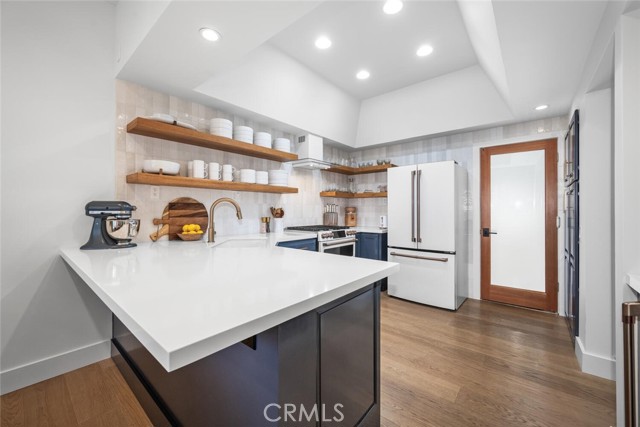 Detail Gallery Image 9 of 47 For 4179 Andros, Huntington Beach,  CA 92649 - 2 Beds | 2/1 Baths