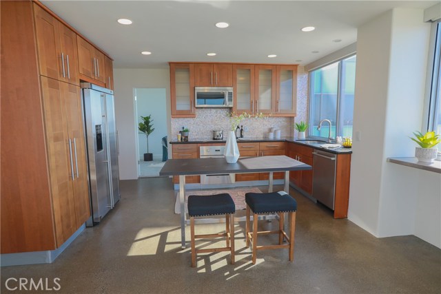 2999 E Ocean Boulevard