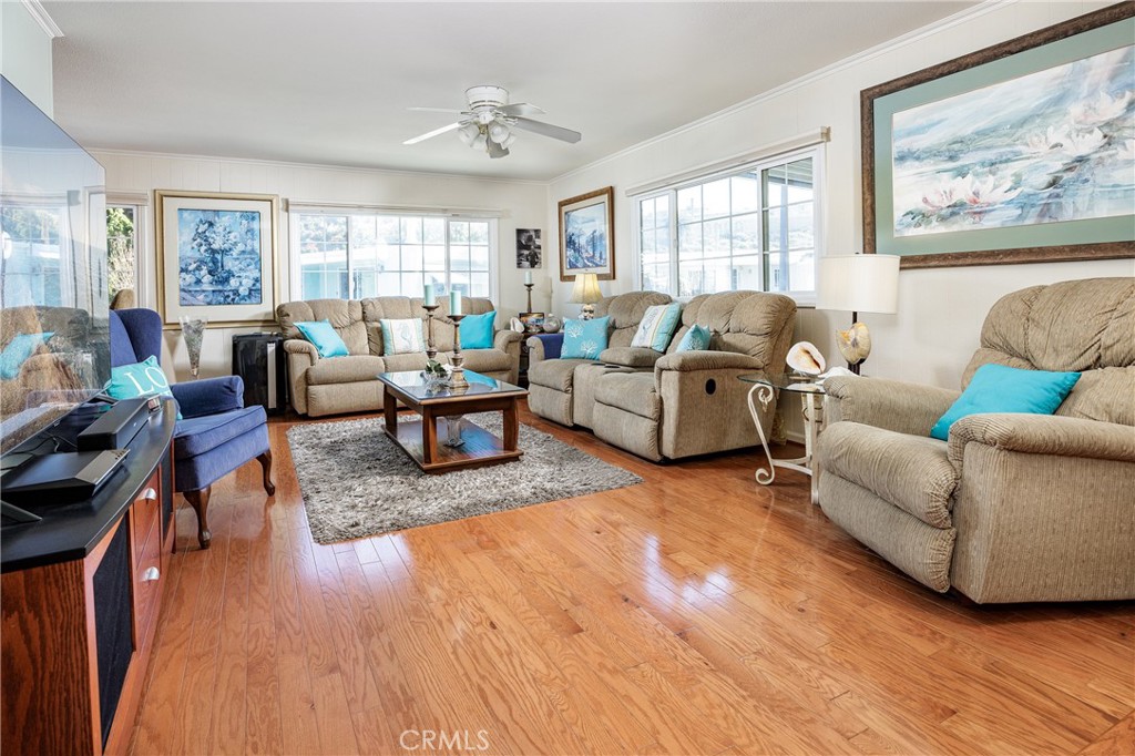 MLS #OC25245120 image #7