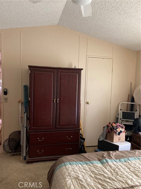 1010 Terace RD., San Bernardino, California 92410, 2 Bedrooms Bedrooms, ,2 BathroomsBathrooms,Residential,For Sale,Terace RD.,IV25042013