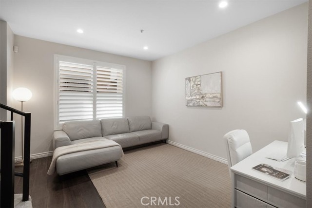89 E Commonwealth Avenue, Alhambra CA: https://media.crmls.org/medias/80a060a4-cf05-49cf-bb6d-4dc320d2ba8c.jpg