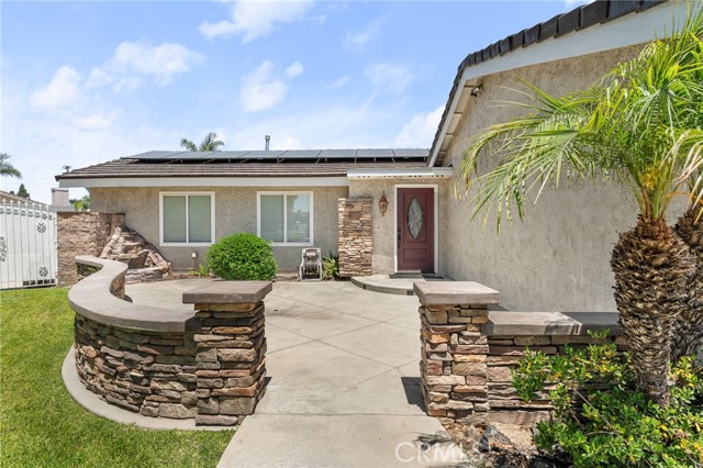 Detail Gallery Image 3 of 39 For 12310 Kellogg Ave, Chino,  CA 91710 - 4 Beds | 2 Baths