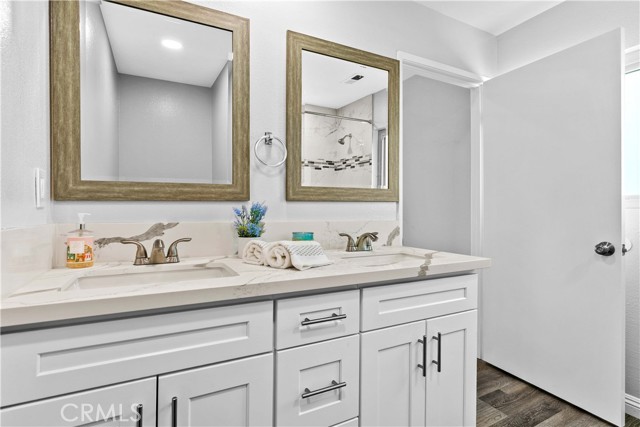 Detail Gallery Image 33 of 37 For 1881 Alpha Rd #8,  Glendale,  CA 91208 - 2 Beds | 3 Baths