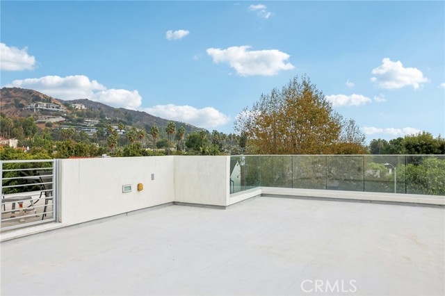 Detail Gallery Image 38 of 54 For 1609 N Fairfax Ave, Los Angeles,  CA 90046 - 4 Beds | 5 Baths