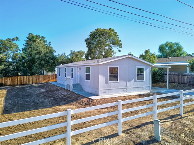 Detail Gallery Image 3 of 47 For 24910 Kagel St, Menifee,  CA 92584 - 3 Beds | 2 Baths