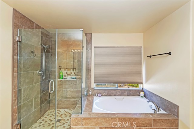 16462 Sun Summit Drive, Riverside CA: https://media.crmls.org/medias/80a3a5fd-e82c-465b-833e-58297667508f.jpg