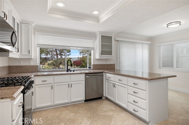 Detail Gallery Image 14 of 60 For 28195 La Bajada, Laguna Niguel,  CA 92677 - 4 Beds | 3 Baths