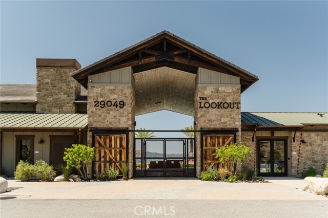 Detail Gallery Image 70 of 75 For 18108 Esker Ln, Canyon Country,  CA 91350 - 5 Beds | 3 Baths