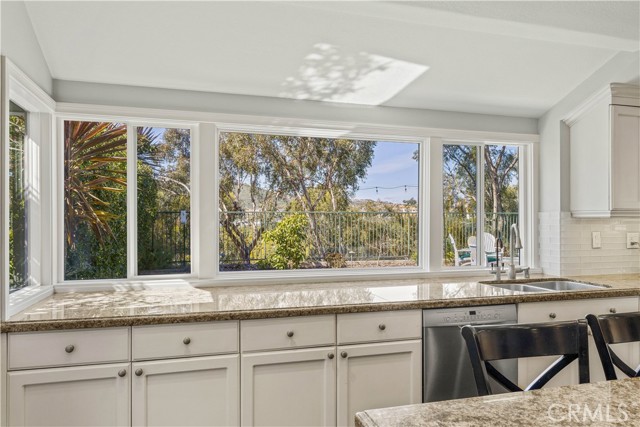 29 Hancock Street, Laguna Niguel CA: https://media.crmls.org/medias/80a8716c-77b9-44e0-bdc7-e7dd9bb7ebca.jpg