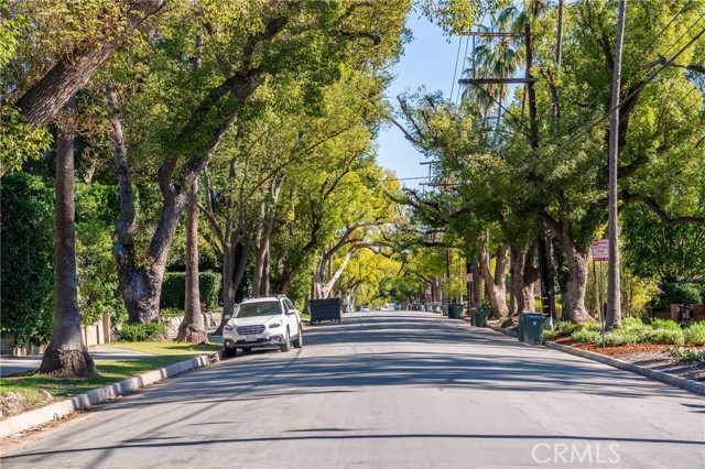 Detail Gallery Image 38 of 38 For 1635 San Pasqual, Pasadena,  CA 91106 - 4 Beds | 3 Baths