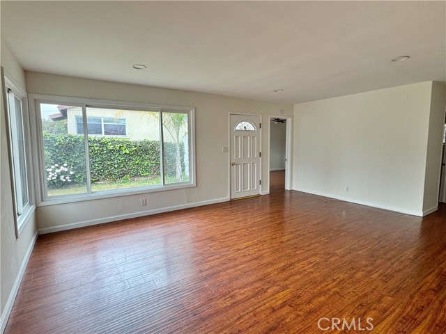 Detail Gallery Image 9 of 39 For 4225 W 169th St, Lawndale,  CA 90260 - 3 Beds | 1 Baths
