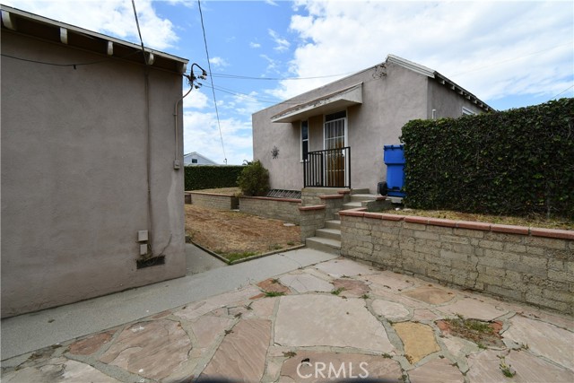 Detail Gallery Image 27 of 32 For 1815 W 108th St, Los Angeles,  CA 90047 - 2 Beds | 1 Baths