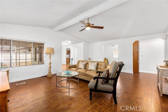 Detail Gallery Image 24 of 39 For 38262 via Oruga, Murrieta,  CA 92563 - 3 Beds | 2 Baths