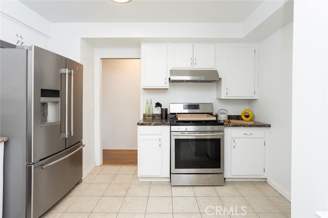 Detail Gallery Image 11 of 49 For 2917 W Rome, Anaheim,  CA 92804 - 3 Beds | 2 Baths